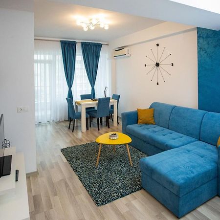 Elegance Apartment Summerland Mamaia Luaran gambar