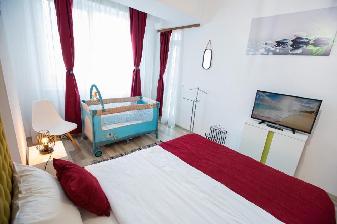 Elegance Apartment Summerland Mamaia Luaran gambar